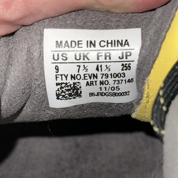 Adidas Yellow/Black Z-Traction Isabelle Golf Shoe/Cleat Preowned Size 9 - Picture 9 of 10